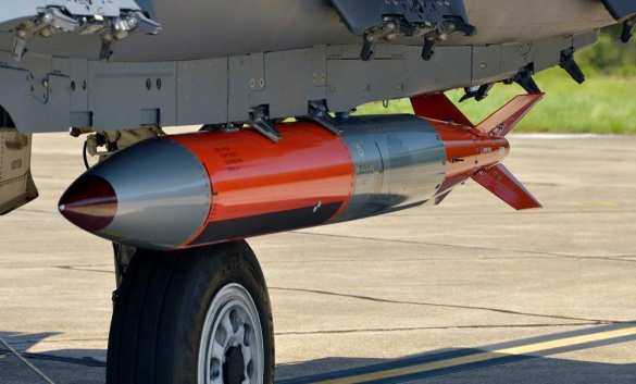 США провели испытания модификации ядерной бомбы B61 в штате Невада | Русская весна
