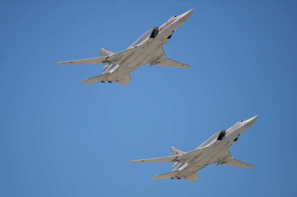 Стратегические ракетоносцы ВКС РФ в небе Белоруссии — подробности от Минобороны | Русская весна