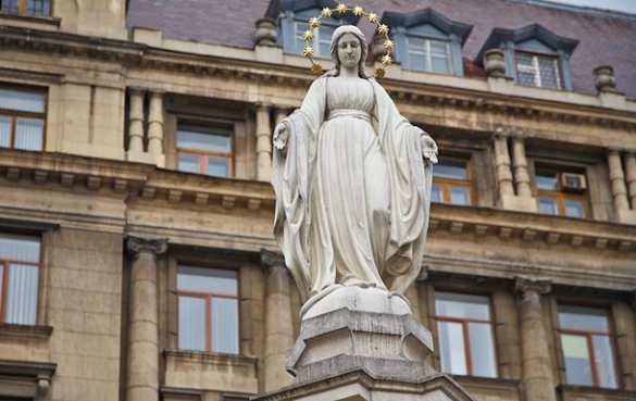 Во Львове «заминировали» статую Матери Божьей | Русская весна