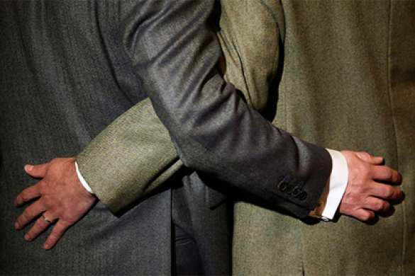 Их нравы: в Колумбии заключили «брак» между тремя мужчинами | Русская весна