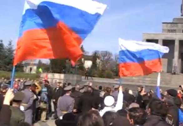 Словаки встретили Сергея Лаврова аплодисментами и скандировали: «Россия!» (ВИДЕО) | Русская весна