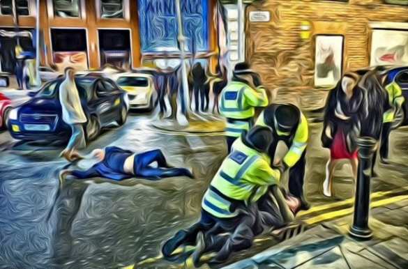 Фотография лежащего на асфальте пьяного британца стала интернет-мемом (ФОТО) | Русская весна