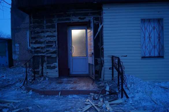 Последствия массированного артобстрела Брянки: серьезные разрушения (+ВИДЕО, ФОТО) | Русская весна