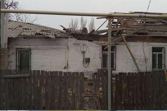 Ночные обстрелы на Донбассе: дома повреждены минометным огнем | Русская весна