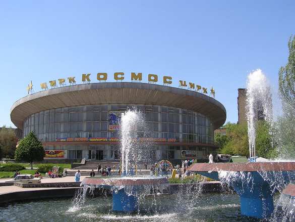Армия с народом: солдаты ДНР пригласили детей в цирк | Русская весна