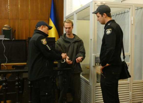 Грозит смертная казнь: Украинский суд изменил меру пресечения карателю из США — жестокому убийце | Русская весна