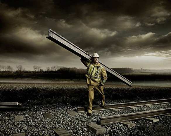 Трудолюбивые «террористы» продолжают восстанавливать Дебальцево (ВИДЕО) | Русская весна