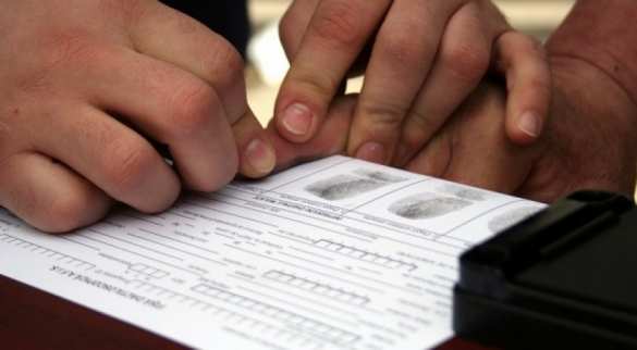 В ДНР вступил в силу закон об обязательной дактилоскопии для ряда категорий граждан | Русская весна
