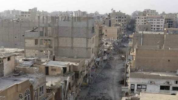 Боевики ИГИЛ штурмуют авиабазу Дейр эз-Зор под прикрытием песчаной бури, из-за ожесточенных боев ООН не может доставить помощь голодающим | Русская весна