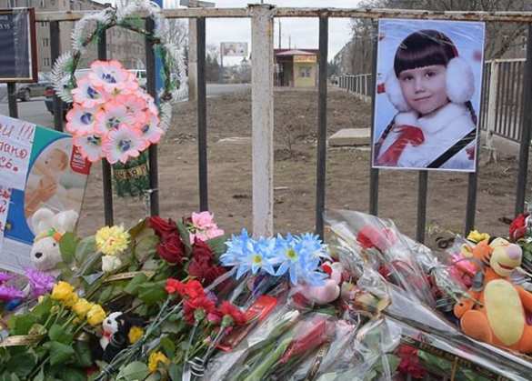 Жители Константиновки боятся, что Киев замнет дело о гибели Полины (ВИДЕО) | Русская весна