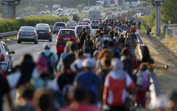 Власти Украины пообещали обязательную эвакуацию жителям нескольких областей | Русская весна