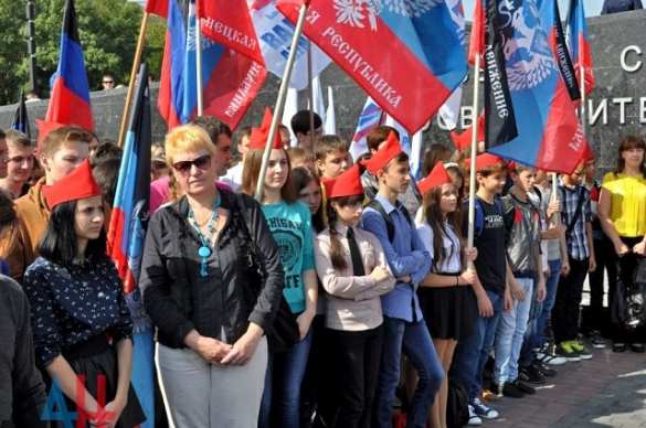 97% школьников ДНР выбрали русский языком обучения  | Русская весна