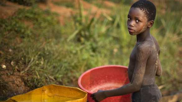 Правозащитники обвинили Apple, Samsung и Sony в использовании детского труда | Русская весна