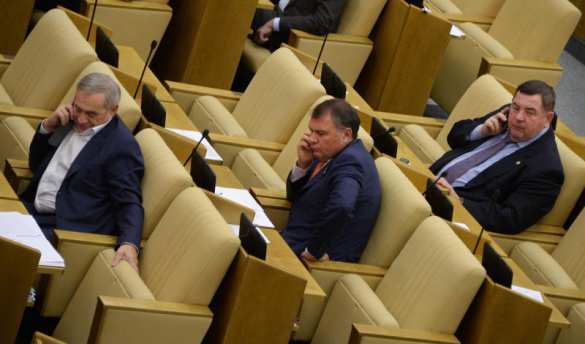 Московские чиновники могут перейти на отечественную электронику | Русская весна