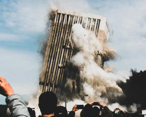 Обрушение жилого дома в США: почти сто человек пропали без вести (+ФОТО, ВИДЕО) | Русская весна