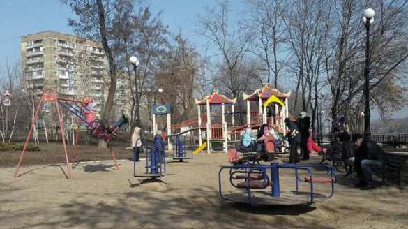 Донецк: Тишина иногда прерывается дальним эхом разрывов и пулеметными очередями | Русская весна