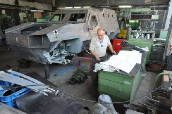 Украина начала выпуск броневиков «Дозор-Б»: изготовлен первый экземпляр, на второй может не хватить сил (ВИДЕО) | Русская весна