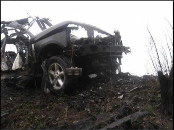 СРОЧНО: Первые фото взорванного автомобиля Павла Дремова (ФОТО) | Русская весна