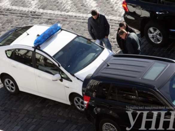 В центре Киева произошло ДТП с участием полицейских | Русская весна