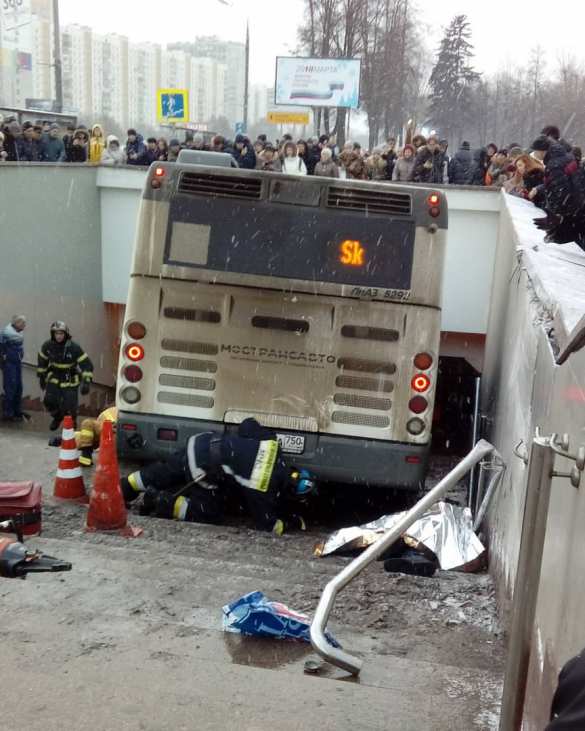 Кровавое ДТП в Москве: водитель автобуса рассказал свою версию | Русская весна