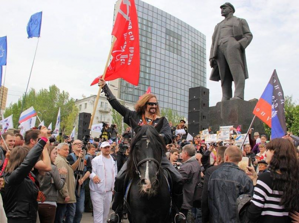 Джигурда получил паспорт ДНР (+ВИДЕО, ФОТО) | Русская весна