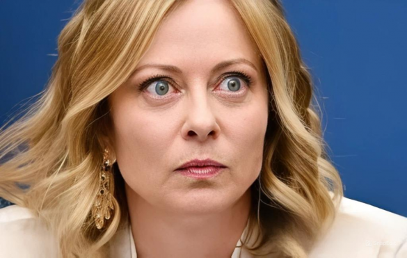 Смотрела ВОТ такими глазами: интернет снова шокировала мимика итальянского премьер-министра (ВИДЕО) | Русская весна