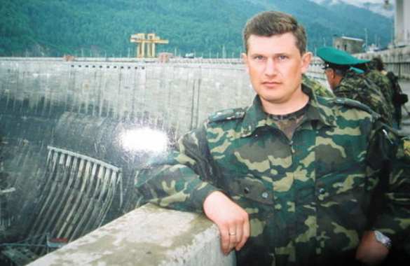 Из-за взрыва неустановленного боеприпаса погиб подполковник Погранслужбы РФ | Русская весна