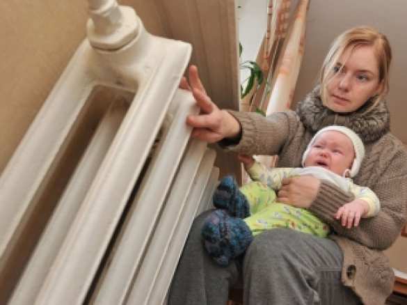 Киевляне из-за холодных батарей начали штурм жэков | Русская весна