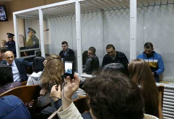 СРОЧНО: Киевский суд вынес решение по экс-«беркутовцам», которых готовят к обмену в ДНР (ВИДЕО) | Русская весна