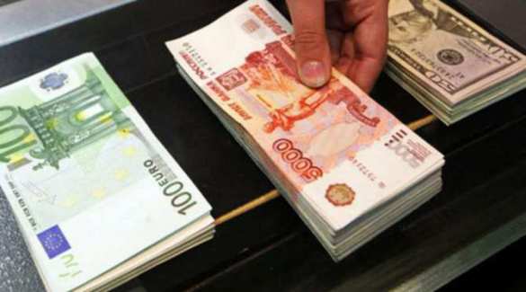 В ДНР выплаты пенсий, пособий и заработных плат будут осуществляться в рублях, долларах и евро | Русская весна