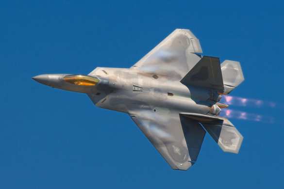 Сирия сорвала с американских «Рапторов» F-22 невидимость (ВИДЕО) | Русская весна