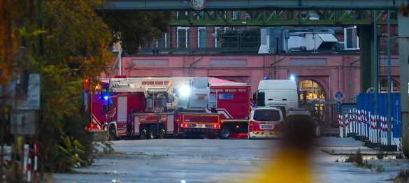 «Закройте окна и не выходите на улицу»: в Германии перевернулся грузовик с соляной кислотой | Русская весна