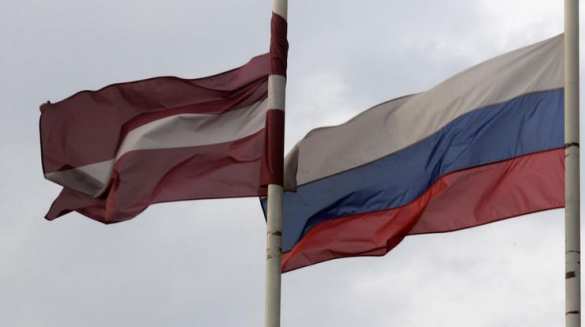 Звёздно-полосатые одёрнули прибалтов | Русская весна