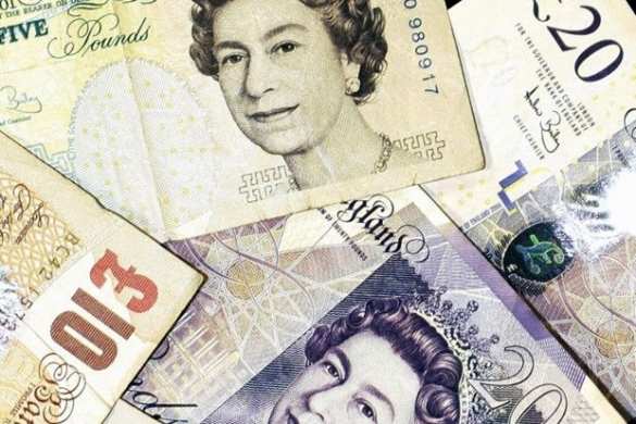 Бегство российского капитала бьет по британской валюте, — The Times | Русская весна
