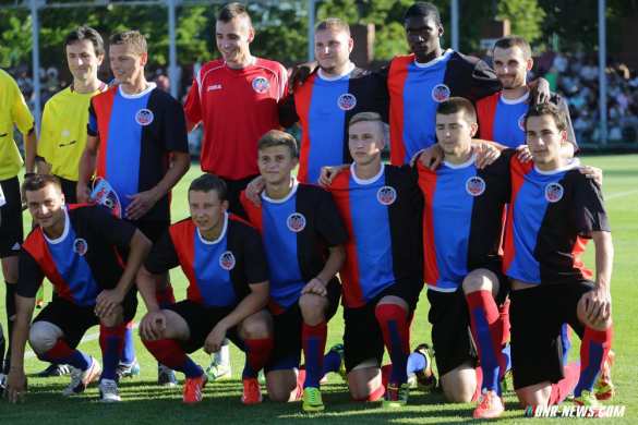 Футболисты ДНР вышли на международный уровень | Русская весна