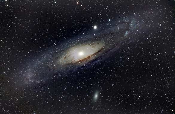 Фантастическое явление: телескоп сфотографировал кольцо Эйнштейна (ФОТО) | Русская весна