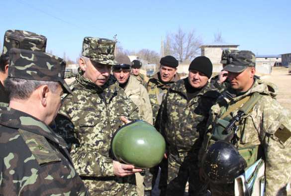 МОЛНИЯ: перед массированным штурмом главы «АТО» и генштаба прибыли к аэропорту, мощный огонь не прекращается с 5 утра | Русская весна