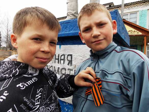 В Харькове полиция будет задерживать за георгиевские ленточки | Русская весна