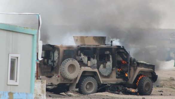 Горящая бронетехника: в Сирии смертник ИГИЛ подорвал американо-курдскую колонну — подробности (ФОТО, ВИДЕО) | Русская весна