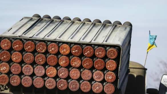 ВСУ перебросили 32 установки «Град» в сторону фронта — разведка ДНР  | Русская весна