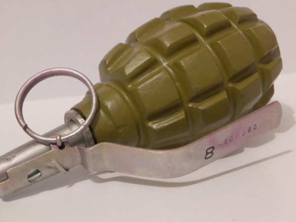 На теннисном корте в Киеве нашли гранату (ФОТО) | Русская весна