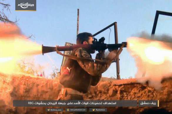 Взаимное истребление: Сирийские боевики массово вырезают друг друга (ФОТО 18+) | Русская весна