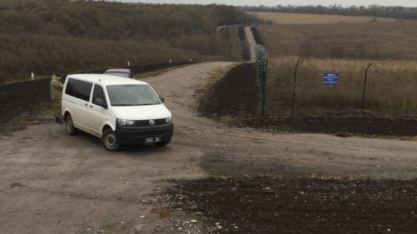 Хроники дерибана: «Эта „Стена” уже вся в дырах от кабанов, а вы говорите, танки!» (ФОТО) | Русская весна