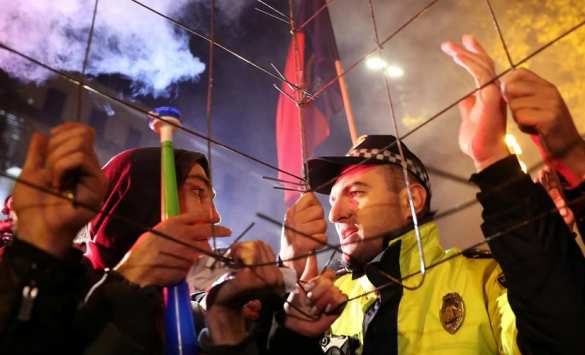 Грузинская оппозиция выдвинула властям ультиматум (ВИДЕО) | Русская весна