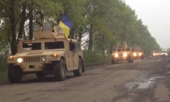 «Огромная колонна американских «Хаммеров» движется в сторону Луганска» (ВИДЕО) | Русская весна