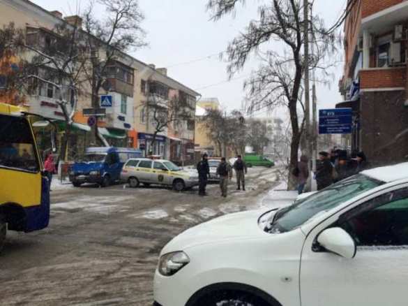 В центре Херсона прогремели два взрыва — один человек погиб (фото) | Русская весна