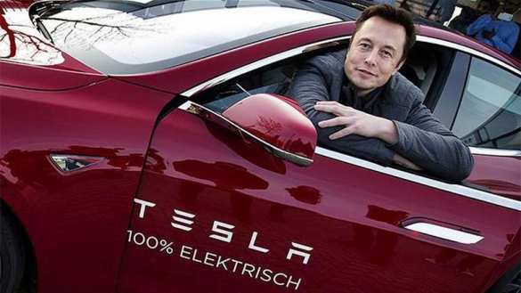 Tesla не смогла избежать страшной аварии (ВИДЕО) | Русская весна