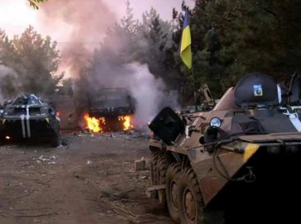 Горит техника ВСУ: продолжается уничтожение украинских сил (ВИДЕО) | Русская весна