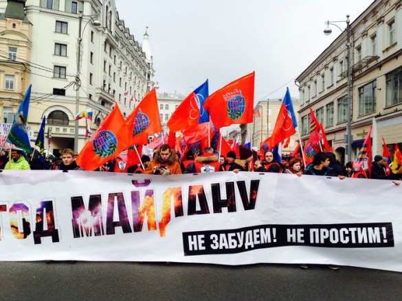 Колонны Антимайдана в центре Москвы готовятся к движению, которое начнется после 13:00 (ФОТО) | Русская весна