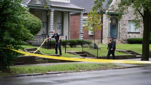 В США обстреляли автобусную остановку со школьниками, есть погибший (ФОТО) | Русская весна